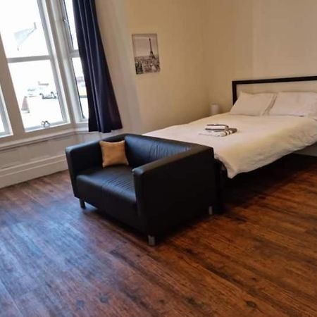Waterlooguesthouse Hanley Eksteriør billede